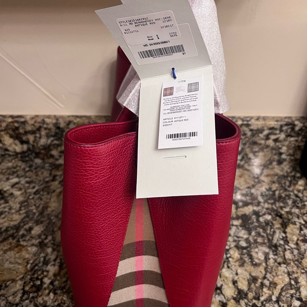 Authentic Burberry Burgundy Leather Tote and Wallet